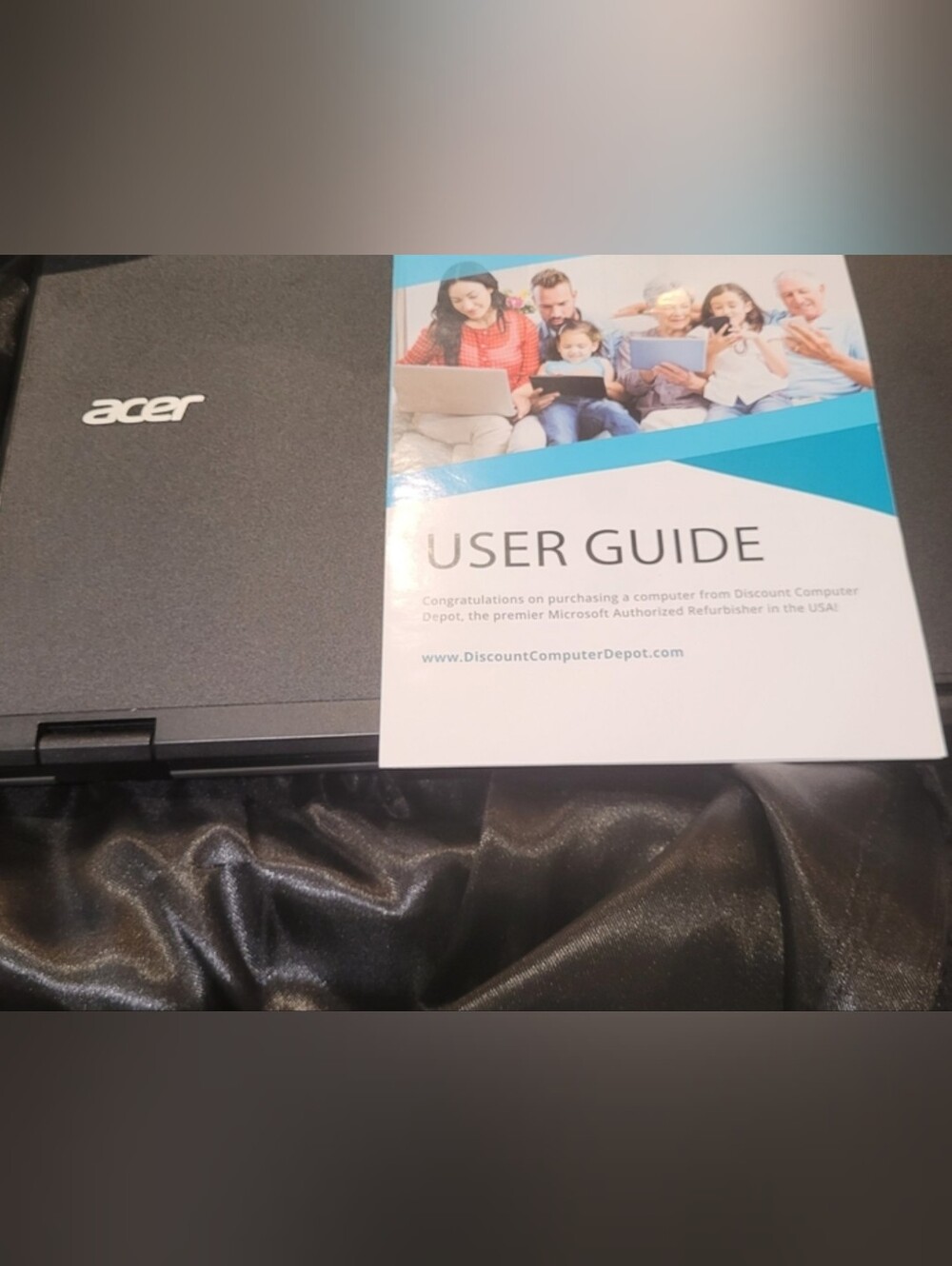Acer Touch Screen Yoga Flip Chromebook In Black. (Refurbished).